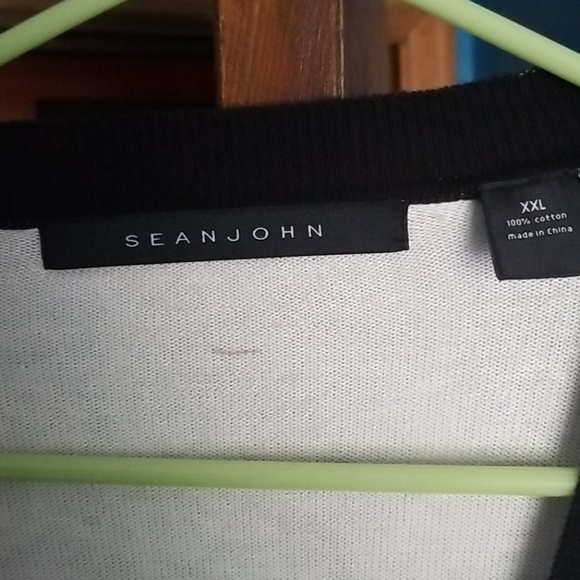 Sweater - Picture 3 of 4